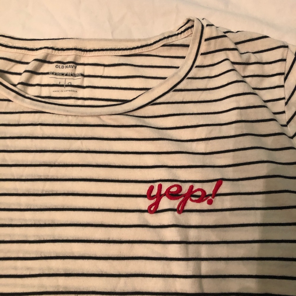 Old Navy Everyday Tee - Picture 2 of 2